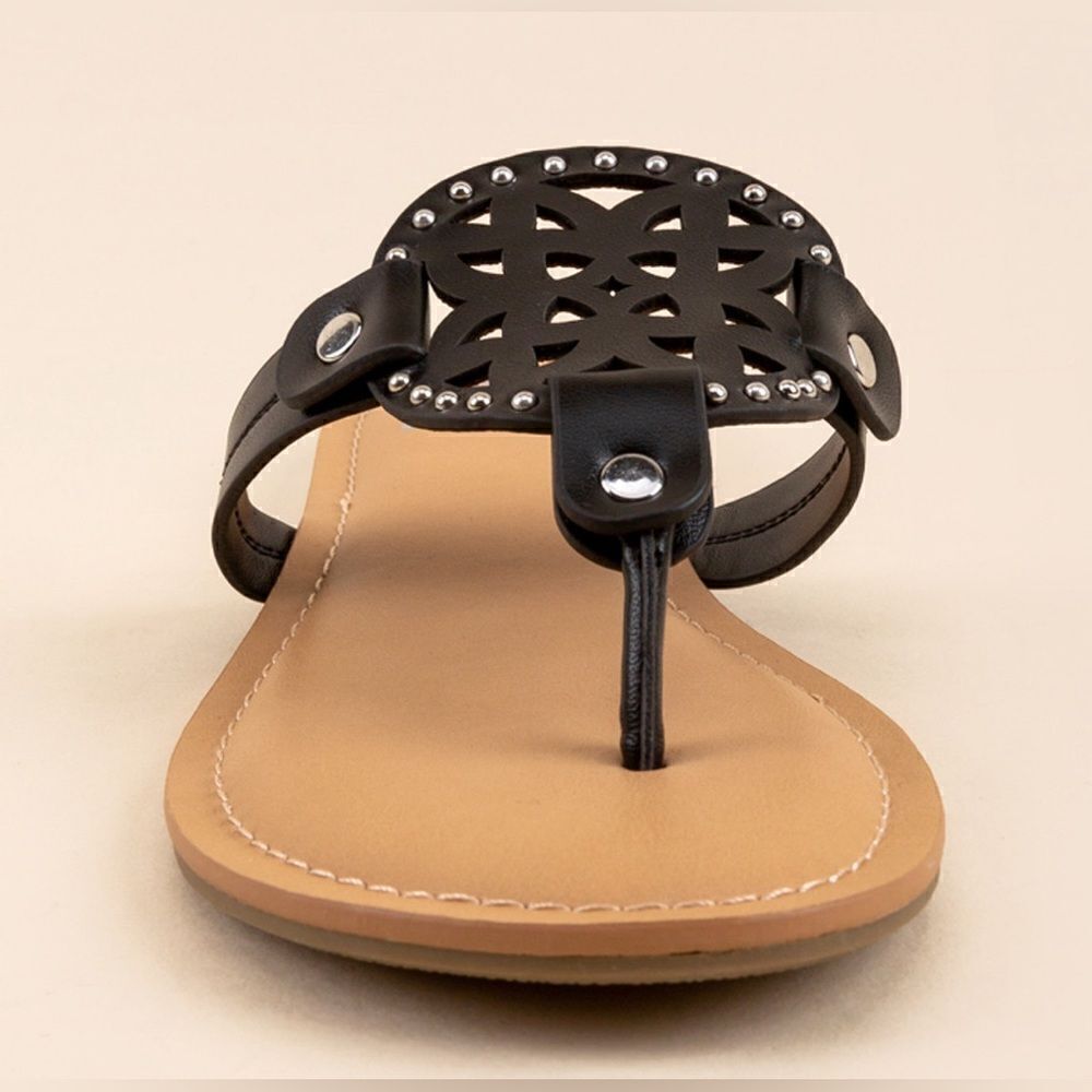 NWT DV by Dolce Vita Women’s Medallion Black Thong Flip Flop Sandals - Size 6 - Picture 2 of 9